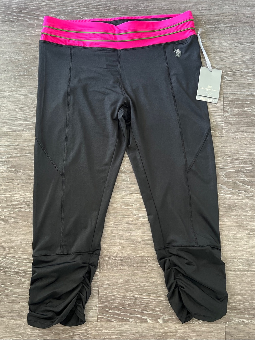 NWT U.S. Polo Assn Active Capri Leggings L Black Pink Workout Zip Hem - Picture 2 of 14